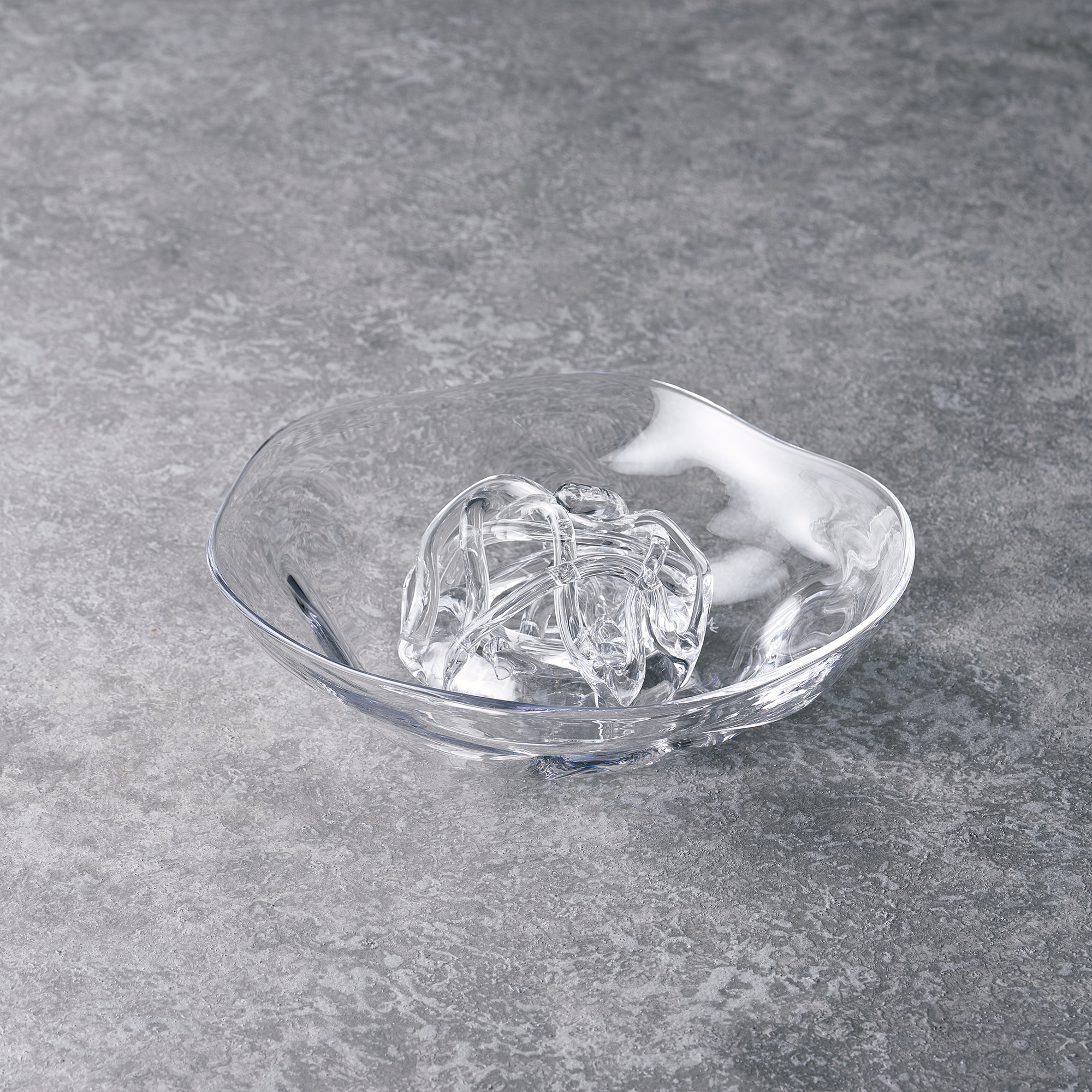 DAISUKE TAKATOMI GLASS PLATE KIRARI 15 Φ9.0 x H3.5in