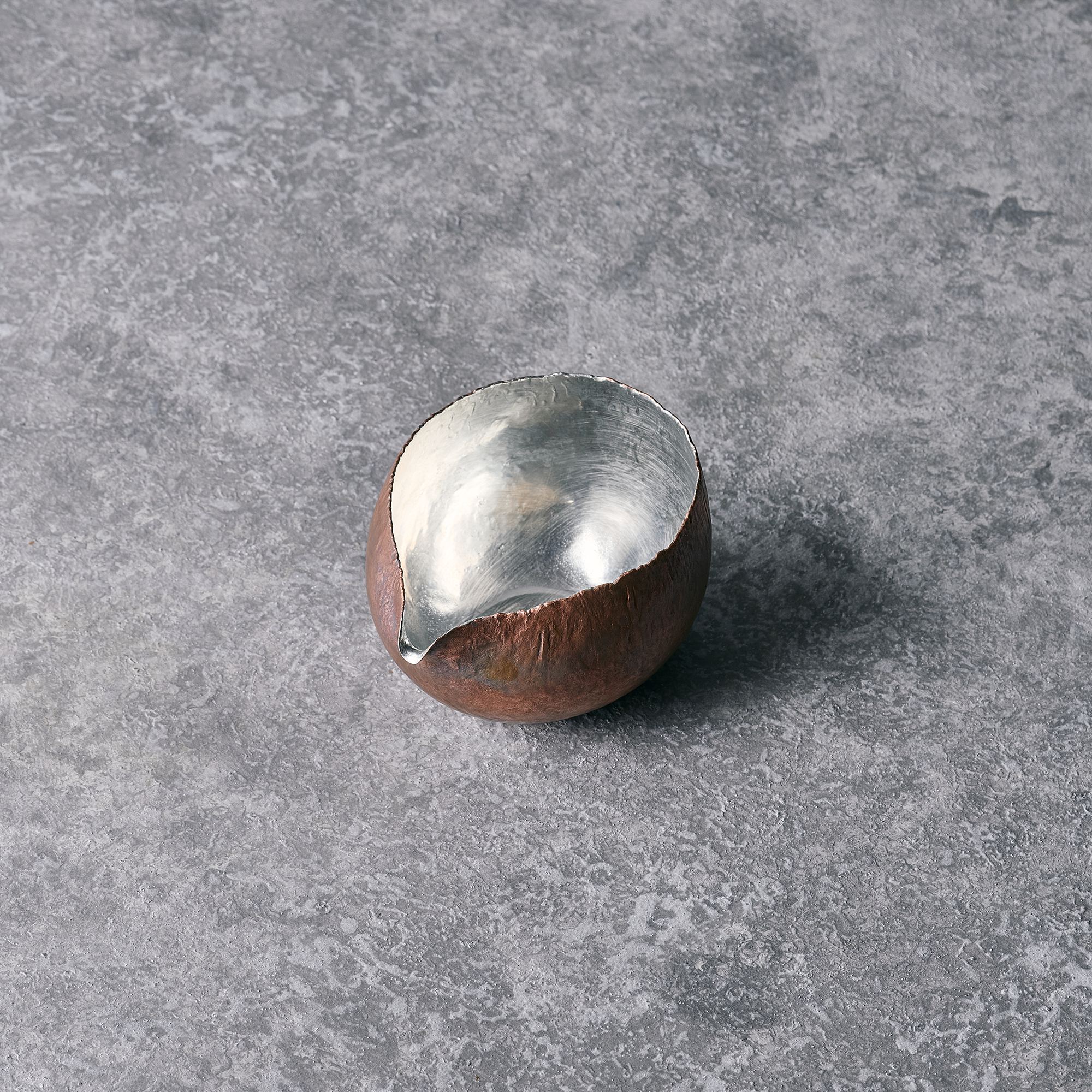 TAIKI SUGISHIMA LIPPED BOWL FOR SAKE / KATAKUCHI
