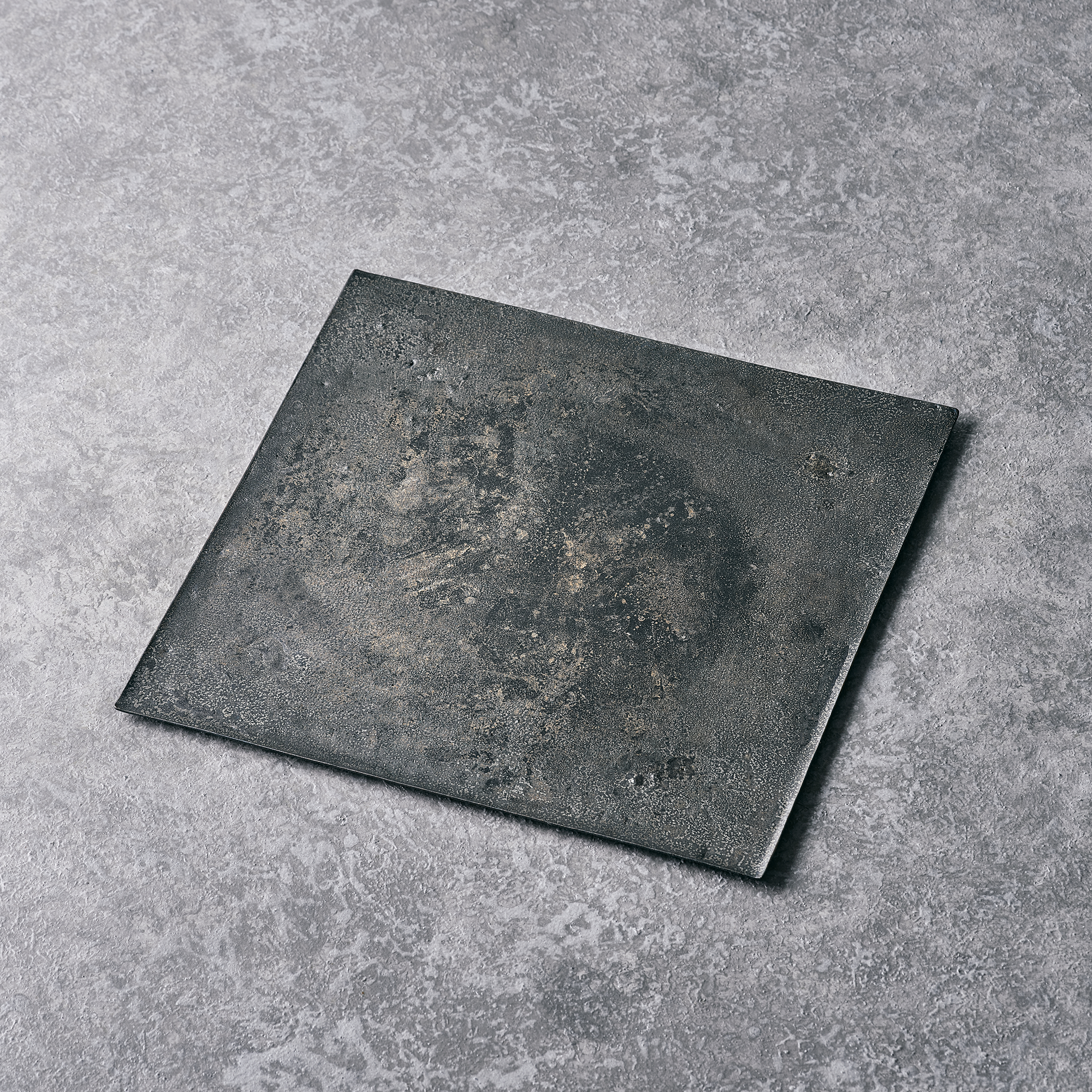 TAIKI SUGISHIMA SQUARE PLATE S size W9.4 x D9.4 in
