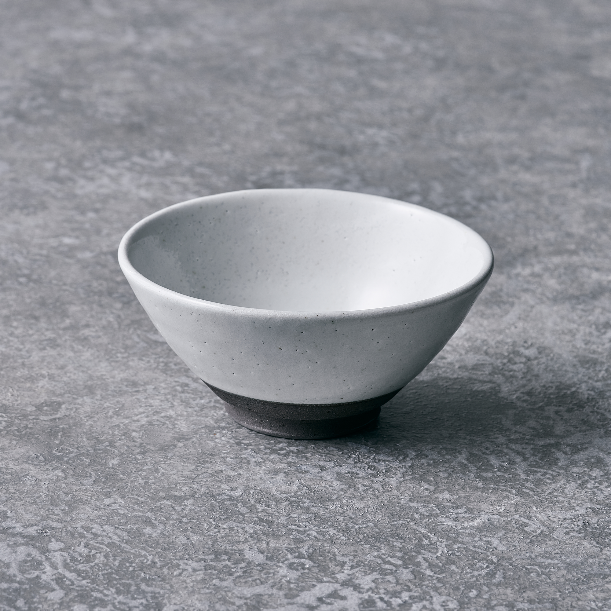 MINO WARE FUDOU KILN RICE BOWL Φ4.7 x H2.2 in