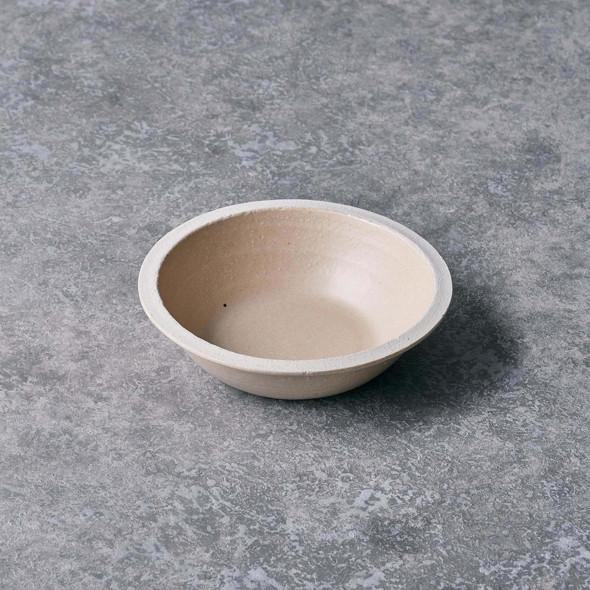MINO WARE MATSUSUKE KILN MIKAGE LIM BOWL Φ6.8 X H1.9 in