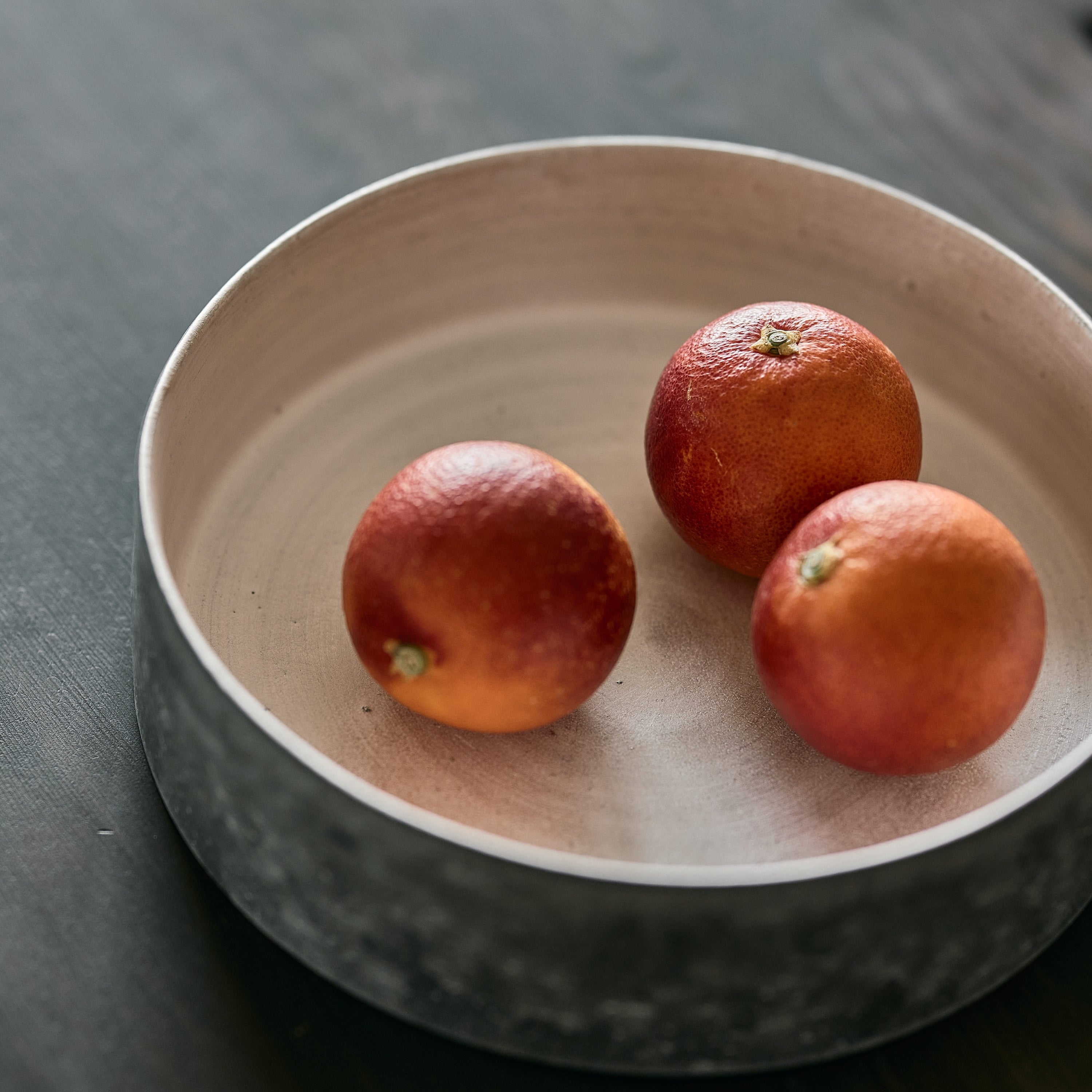 KENJI OMORI BOWL SILVER GLAZE Φ20cm 銀彩ドラ鉢
