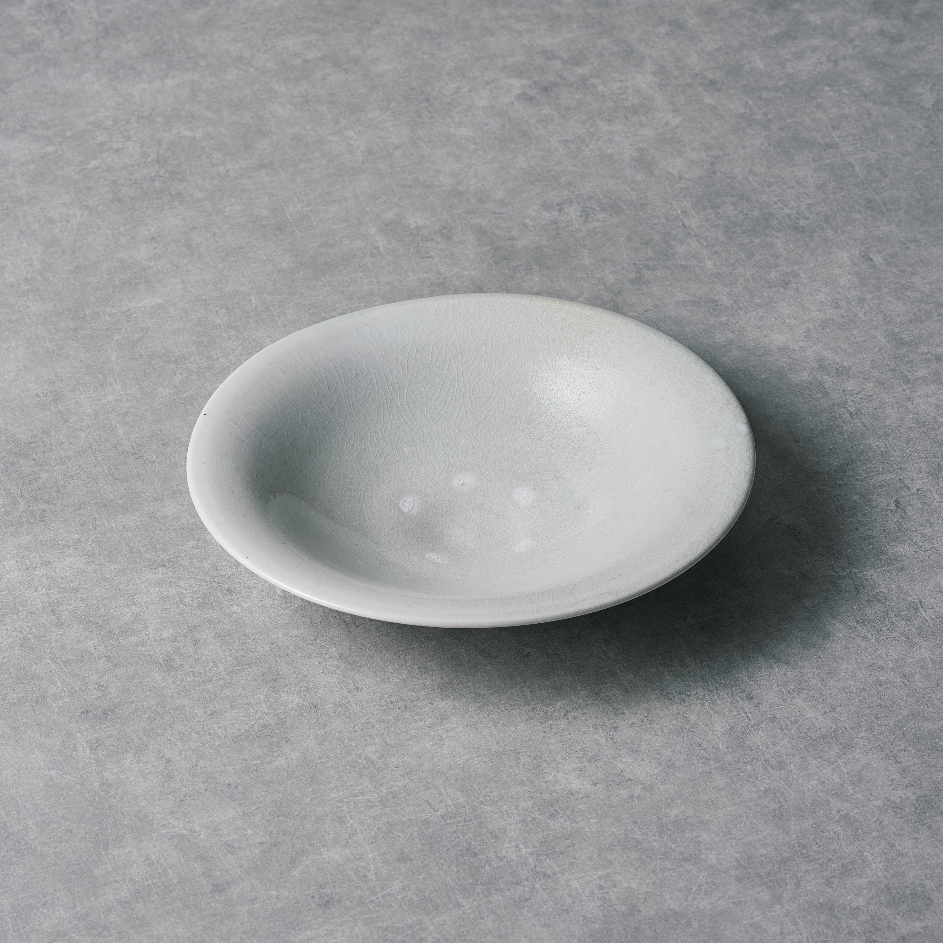 下村淳 白土7寸丸み皿 23cm