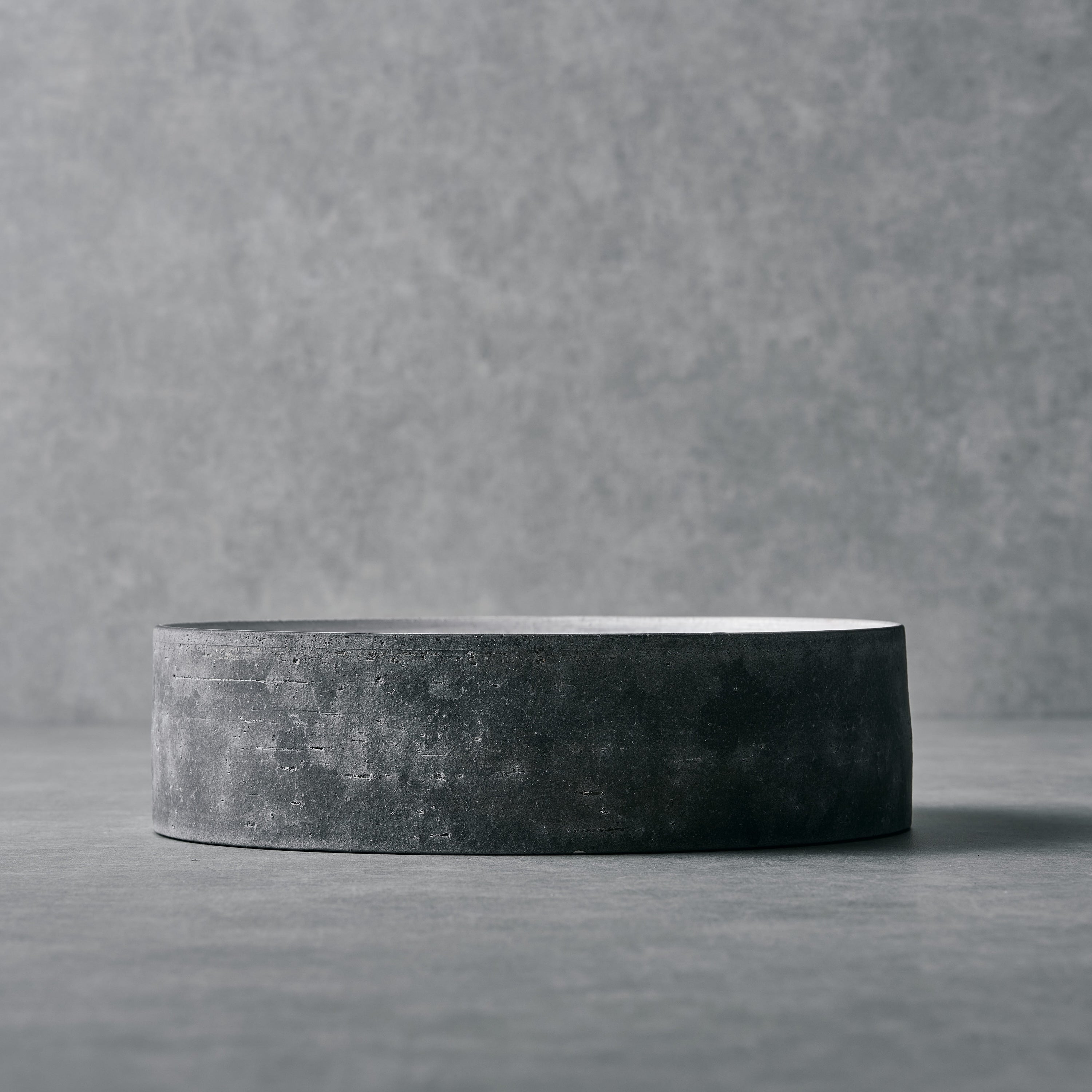 KENJI OMORI BOWL SILVER GLAZE Φ20cm 銀彩ドラ鉢