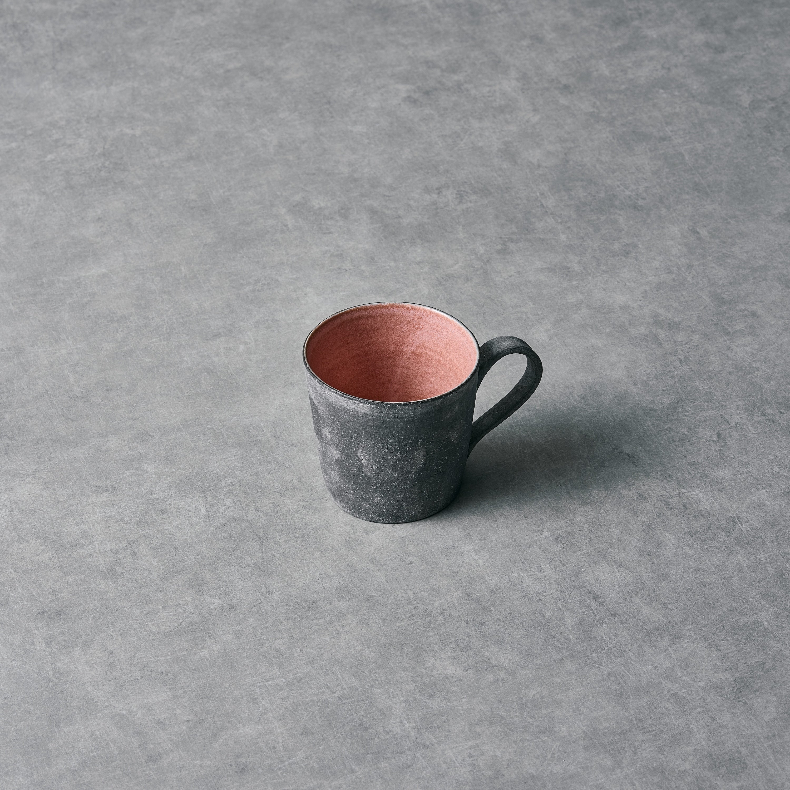KENJI OMORI MUG CUP BLACK SOIL Φ8cm 黒土マグ