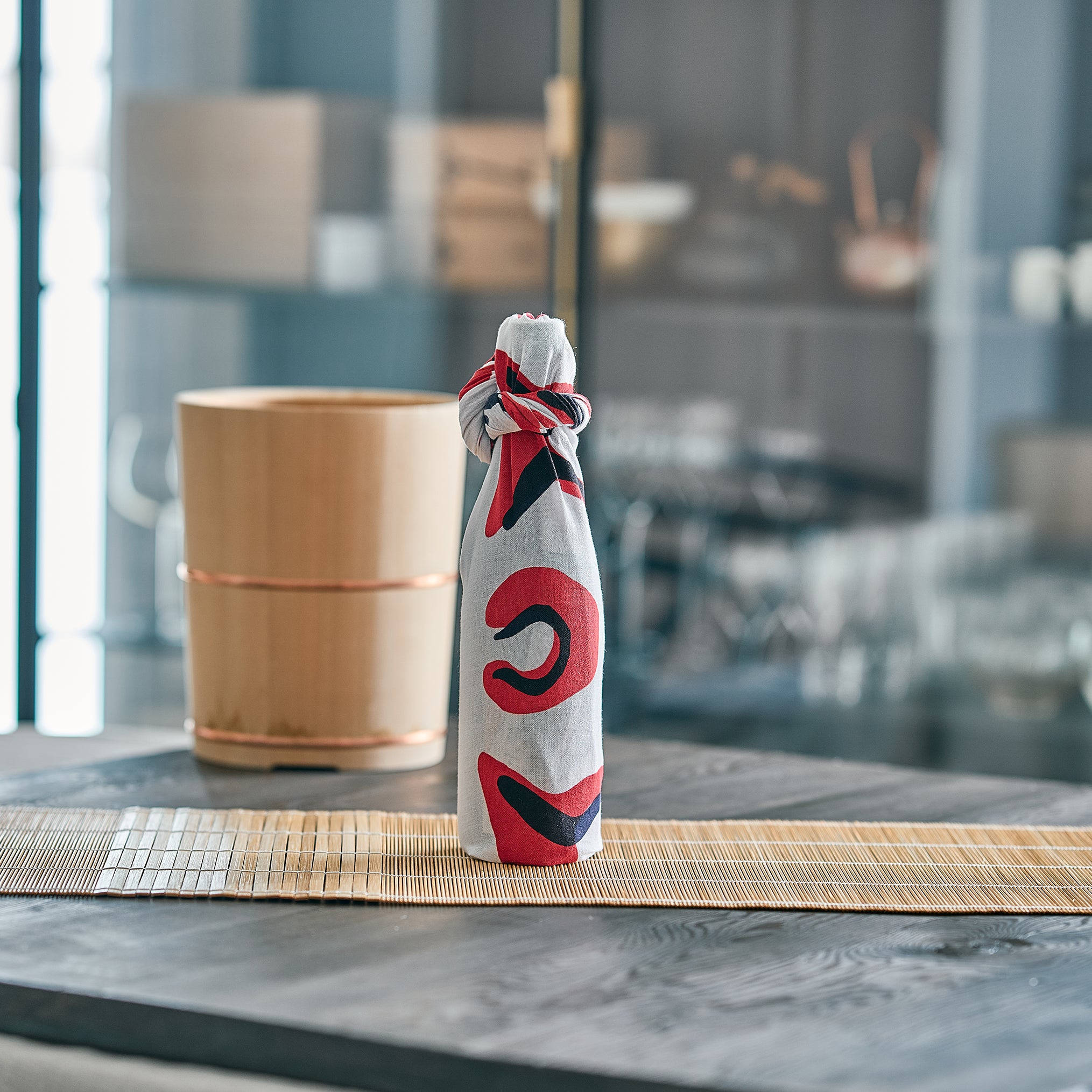 KAMAWANU TOKYO TENUGUI HASHIGO NAKAMURA KABUKI FACE PRINT JAPANESE COTTON HAND TOWEL