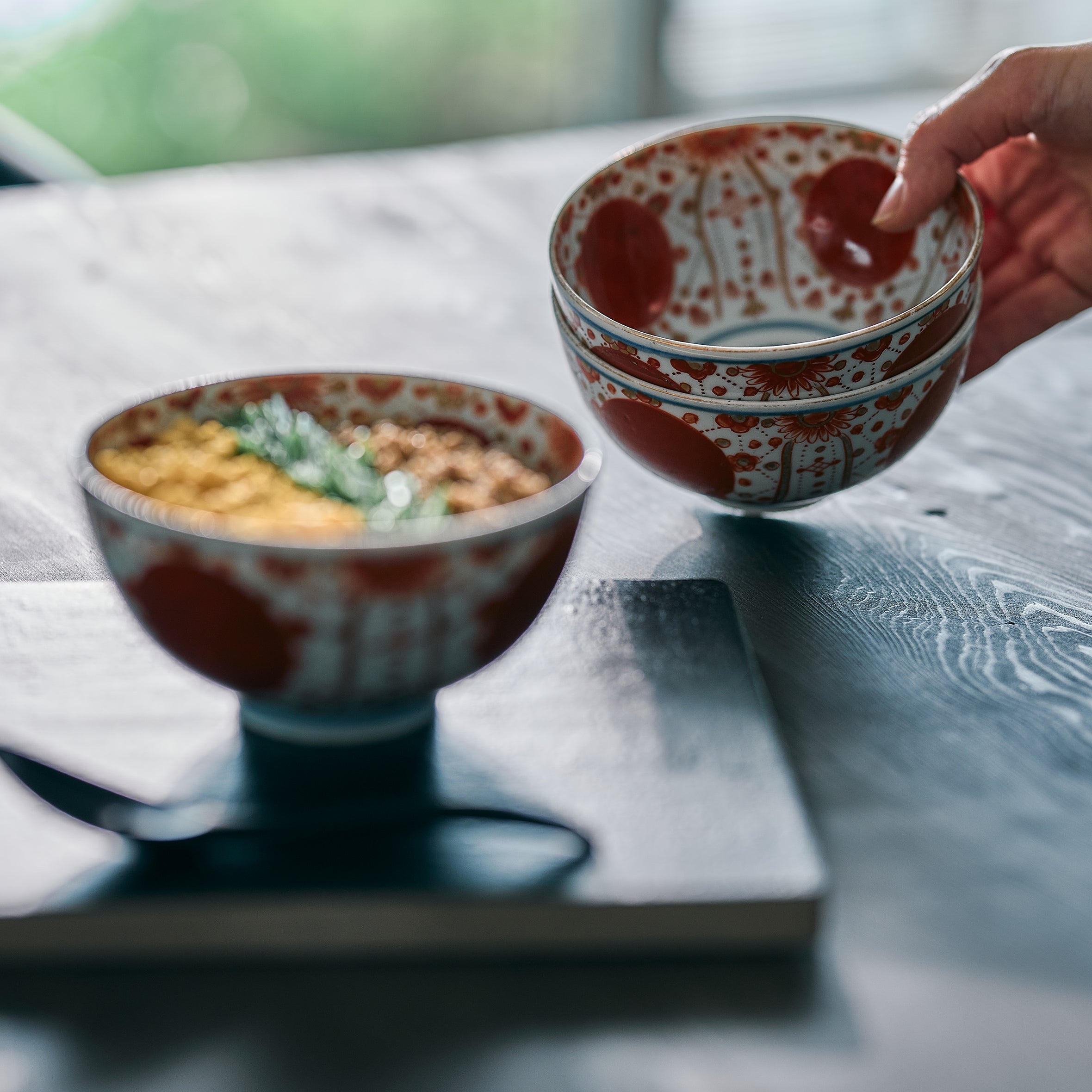 IMARI WARE AKADAMA RICE BOWL Φ4.9 x H2.57n